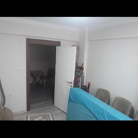 Would You Like To Be My Guest? منزل للإقامة